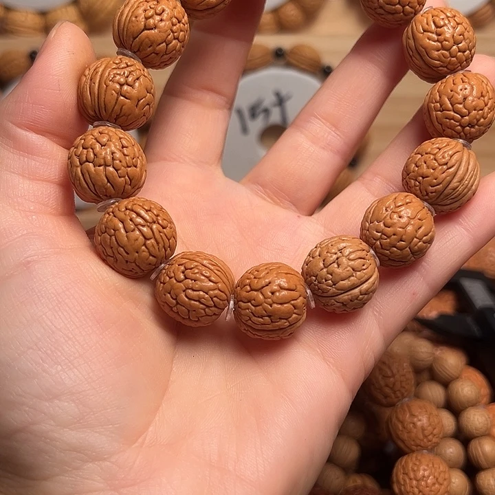 *****吊坠文玩核桃铁扇公主肌肉纹