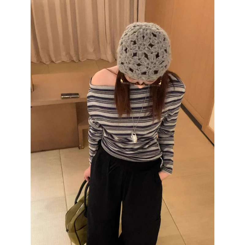 芯娇晴可外穿条纹针织打底衫女内搭早秋韩系穿搭chic别致斜肩上衣