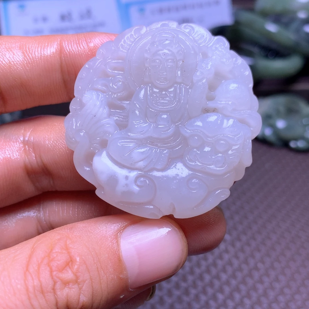 颈饰未镶嵌和田玉