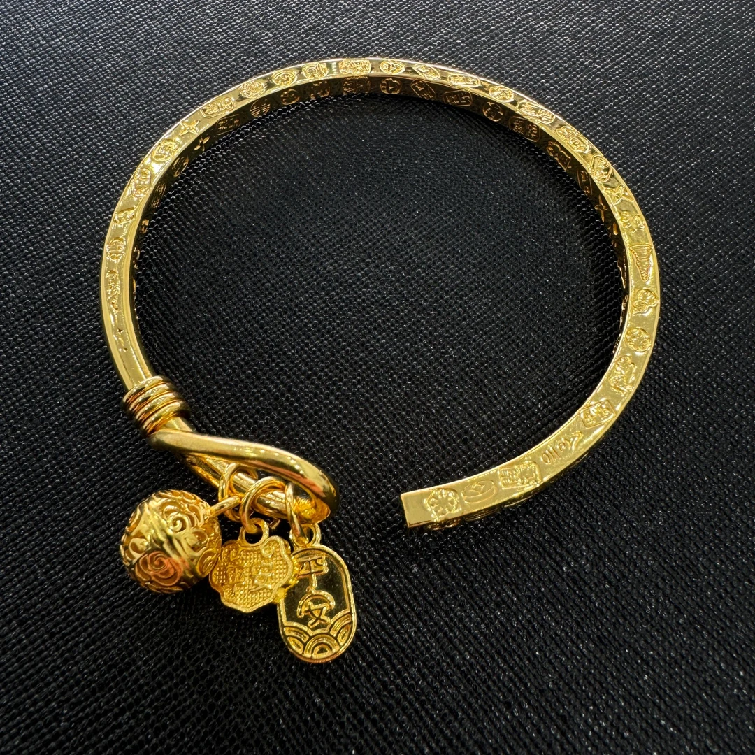 足银手镯 金银手镯绕丝吉言