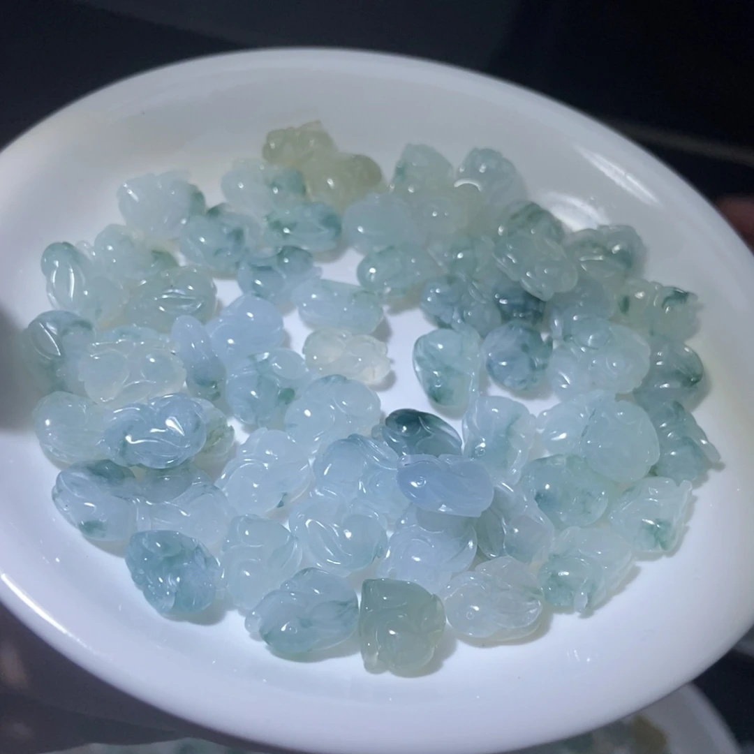 定制翡翠未镶嵌单个价格