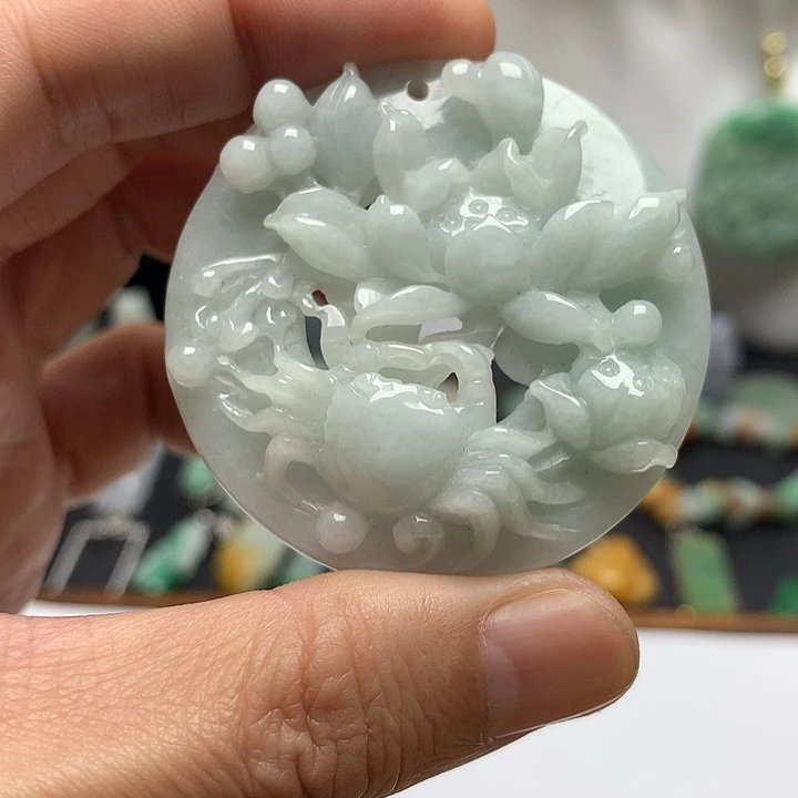 翡翠未镶嵌颈饰天然A货翡翠
