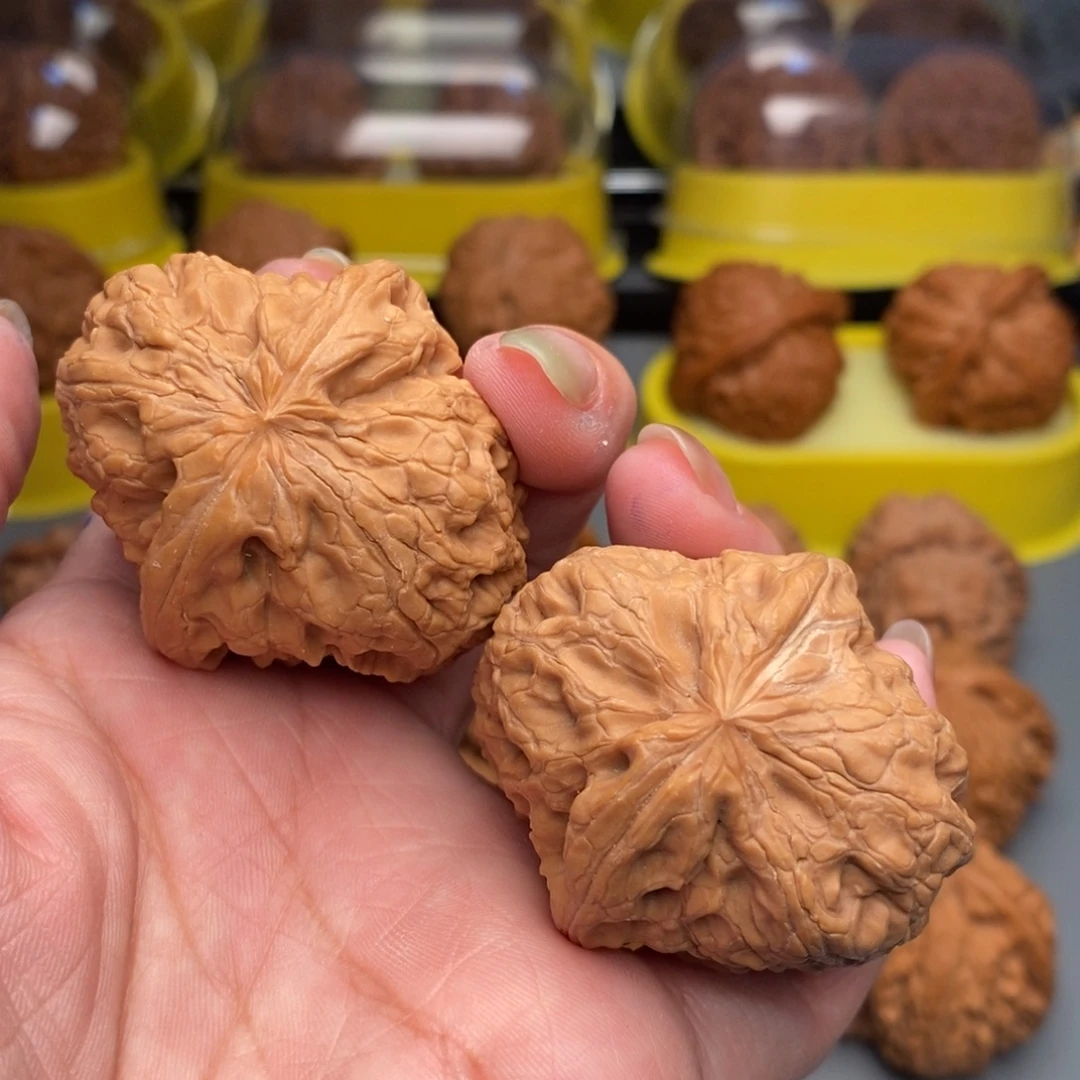 木质类文玩核桃驴打滚