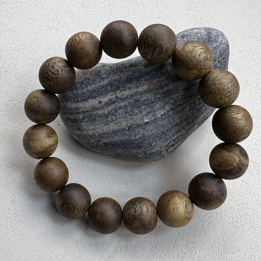 YH-092312东莞广东沉香1.4单圈约14.3g