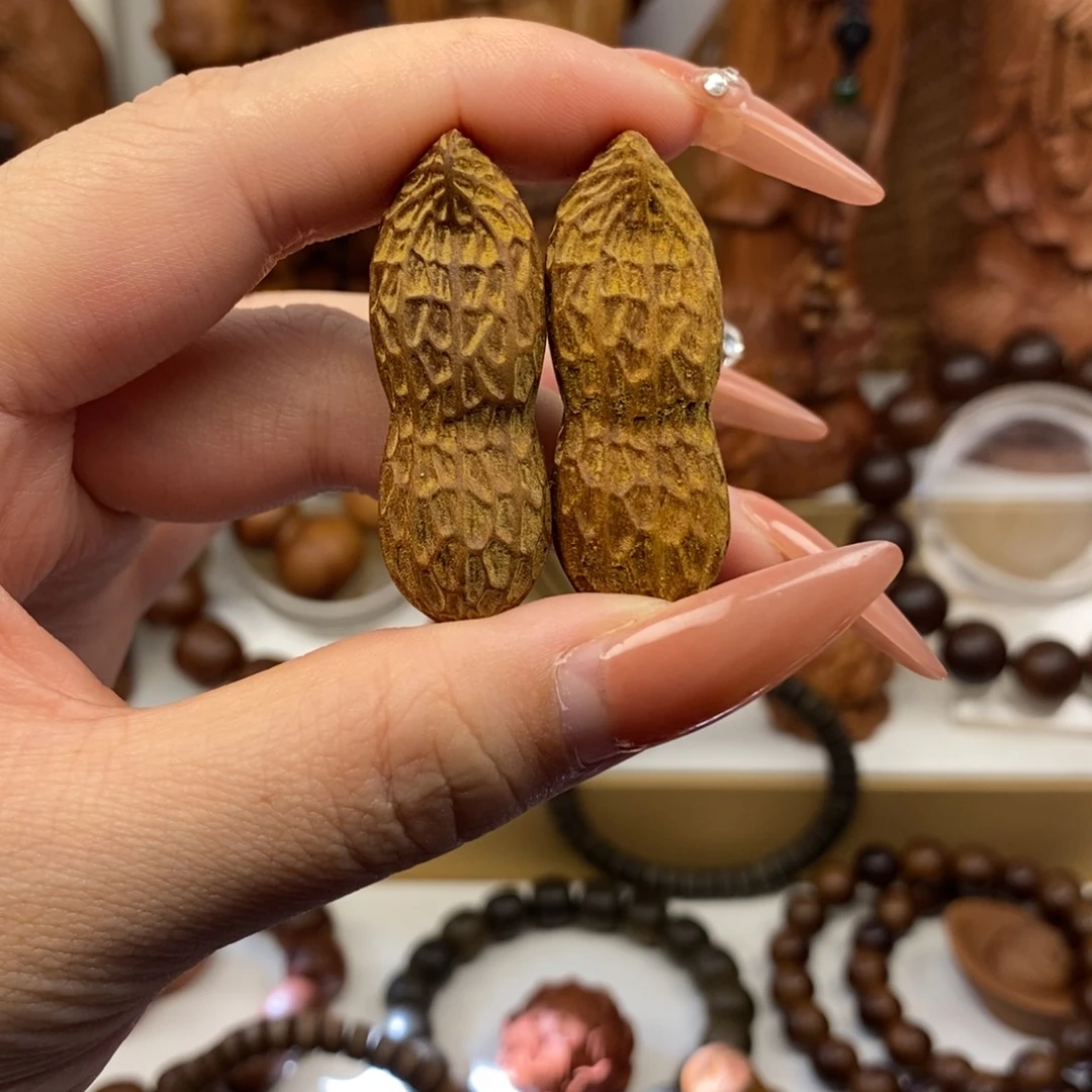 手串/手链檀香木迈索尔老山檀香花生奶香