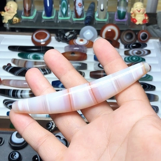 玛瑙/玉髓颈饰未镶嵌学*