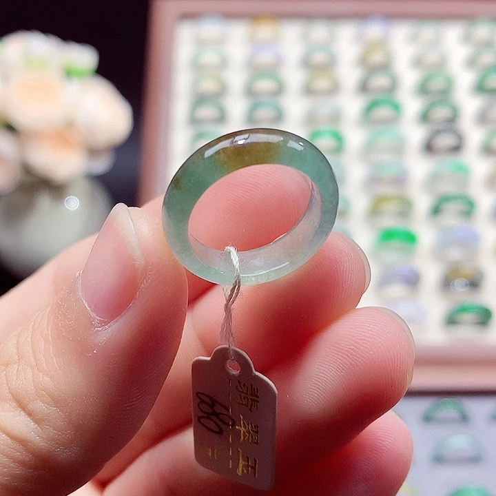 翡翠未镶嵌戒指12号