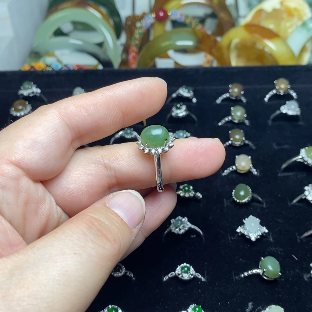 和田玉（糖玉）戒指合金生***?