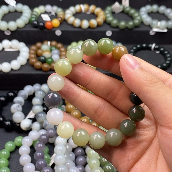 手链未镶嵌和田玉半**桃