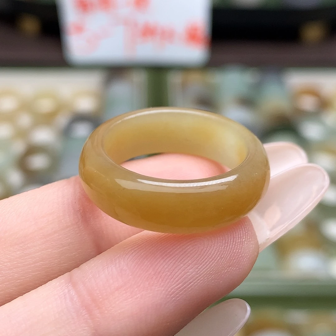 未镶嵌戒指和田玉16