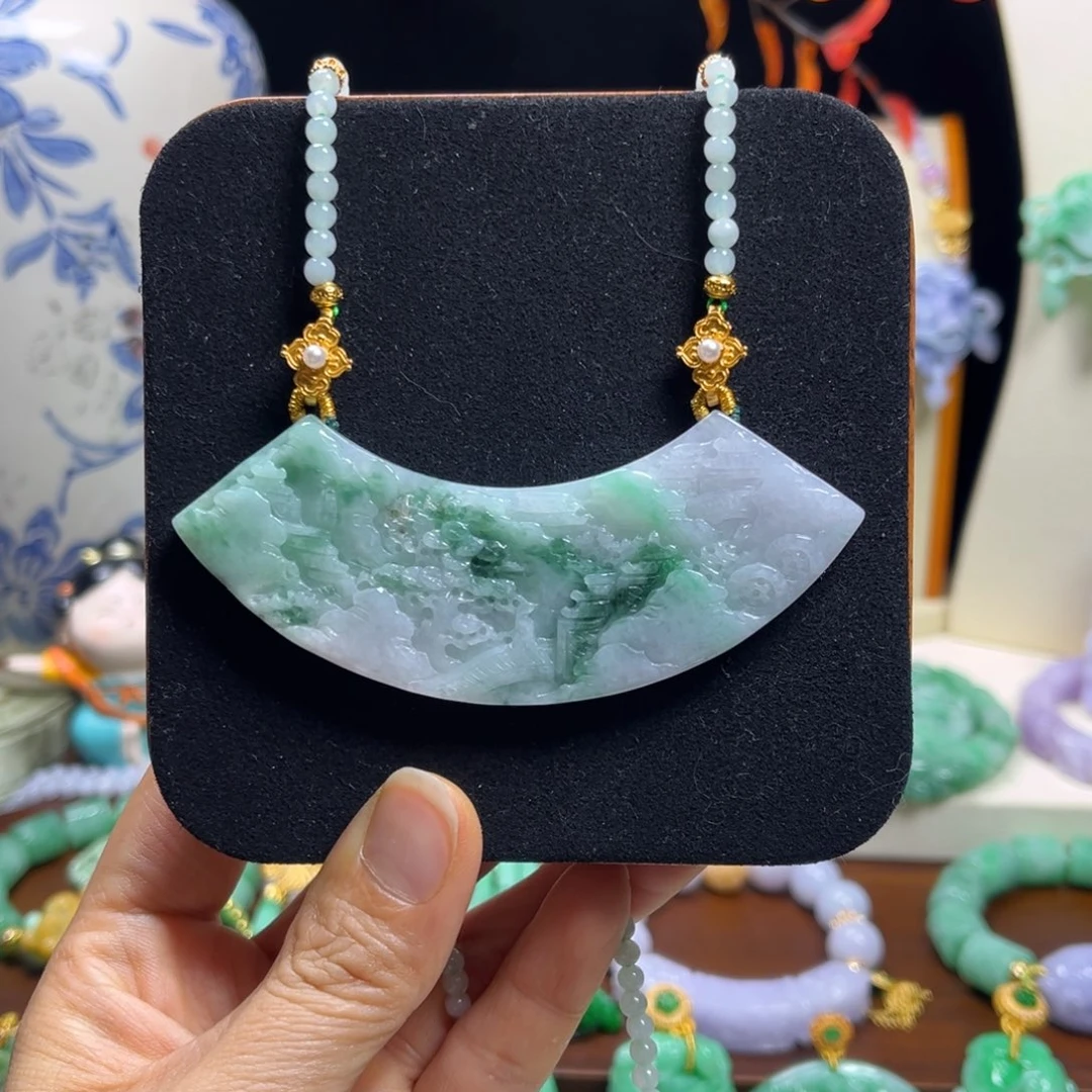 翡翠未镶嵌颈饰天然翡翠