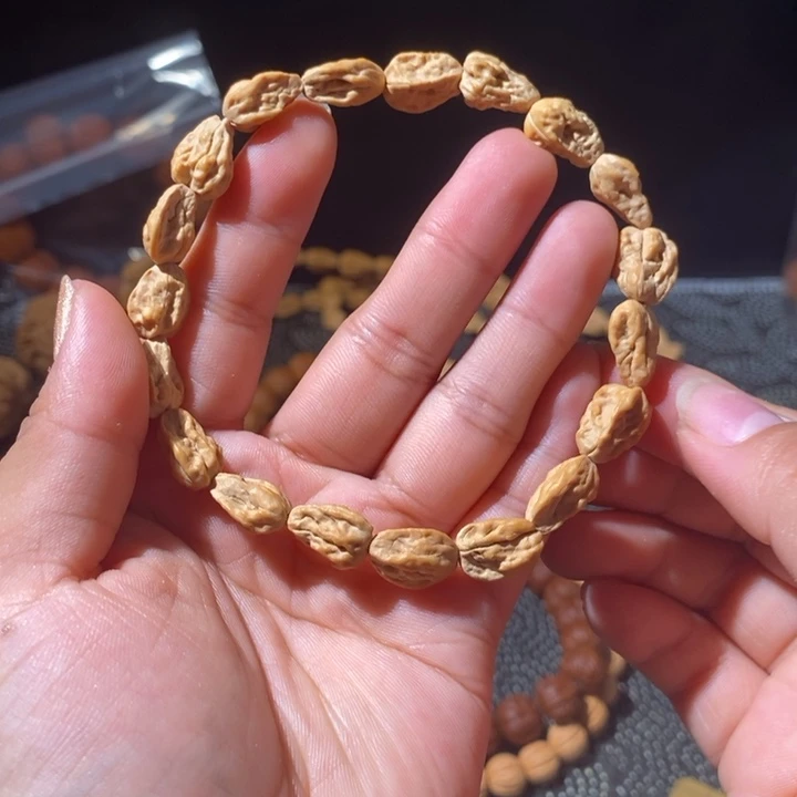 文玩核桃吊坠……80……