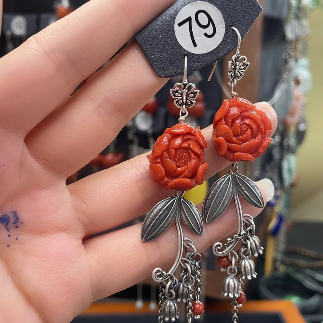 南红玛瑙耳饰银S925镶嵌小***豆510gjjhghhj