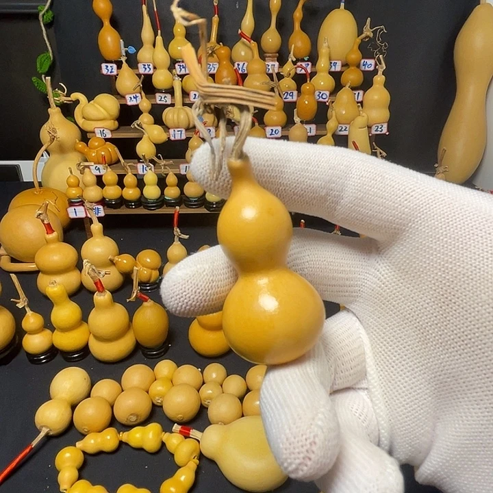 乌***人有机玻璃葫芦包邮