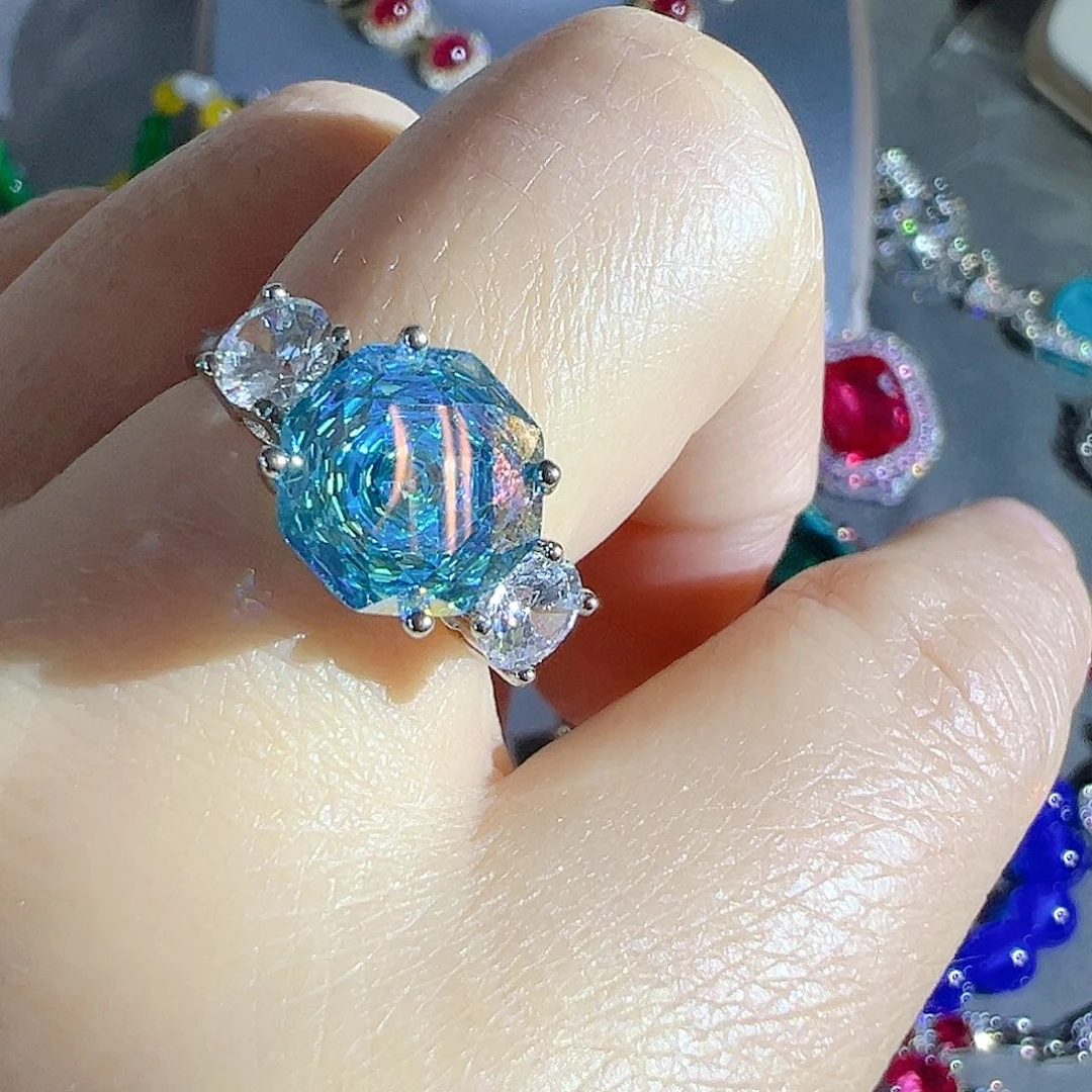 花岗石钨合金红色蓝色吊坠