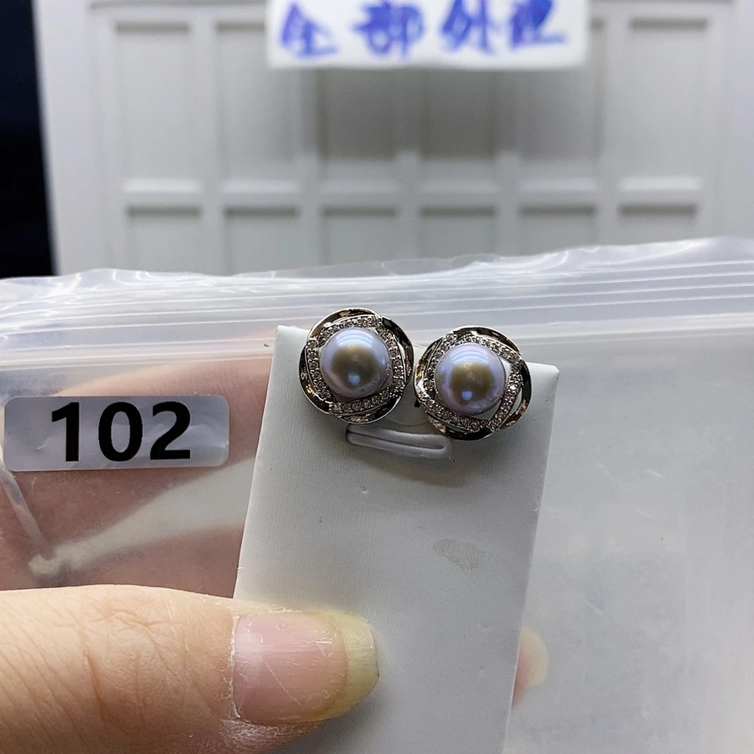 颈饰合金淡水珍珠
