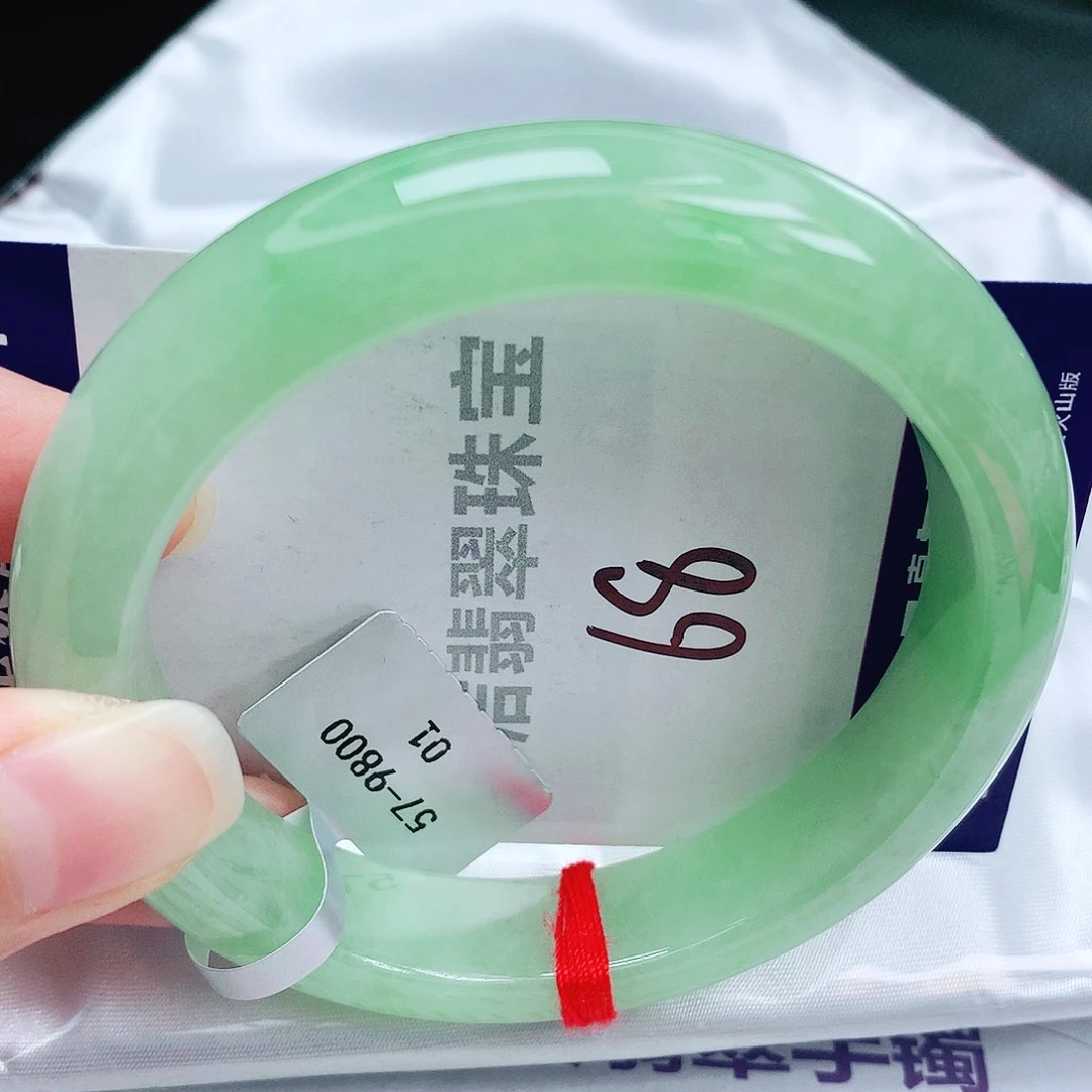 未镶嵌手镯翡翠缅甸天然A货翡翠手镯