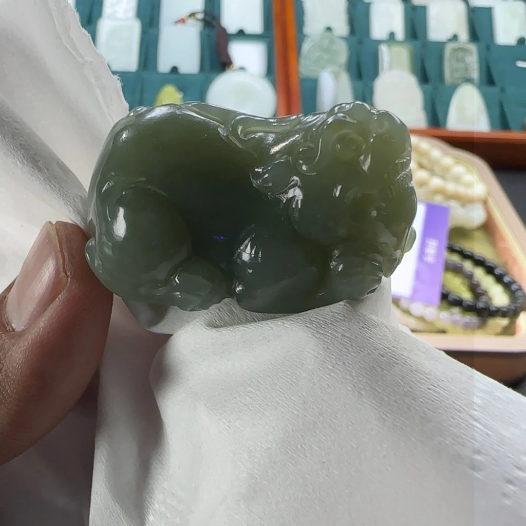 和田玉挂件未镶嵌