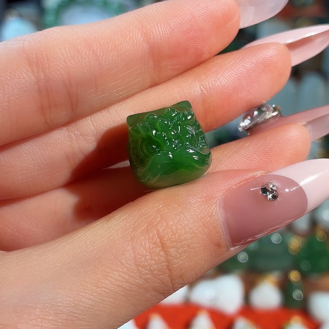 和田玉未镶嵌颈饰裸单珠 T