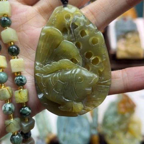 岫玉挂件未镶嵌挂件