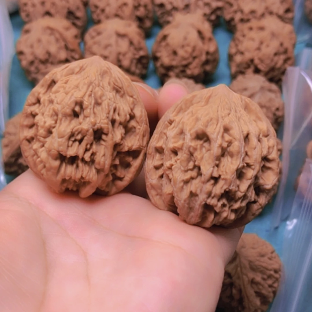 【闪购商品】摆件核桃39麦虎磕尖