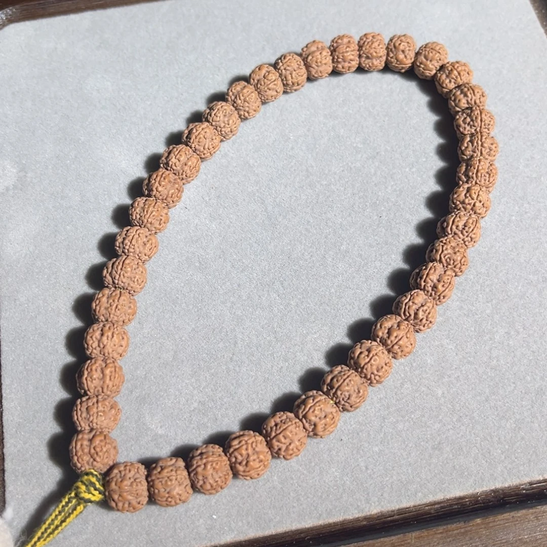 金刚菩提吊坠精挑老树梅花手持