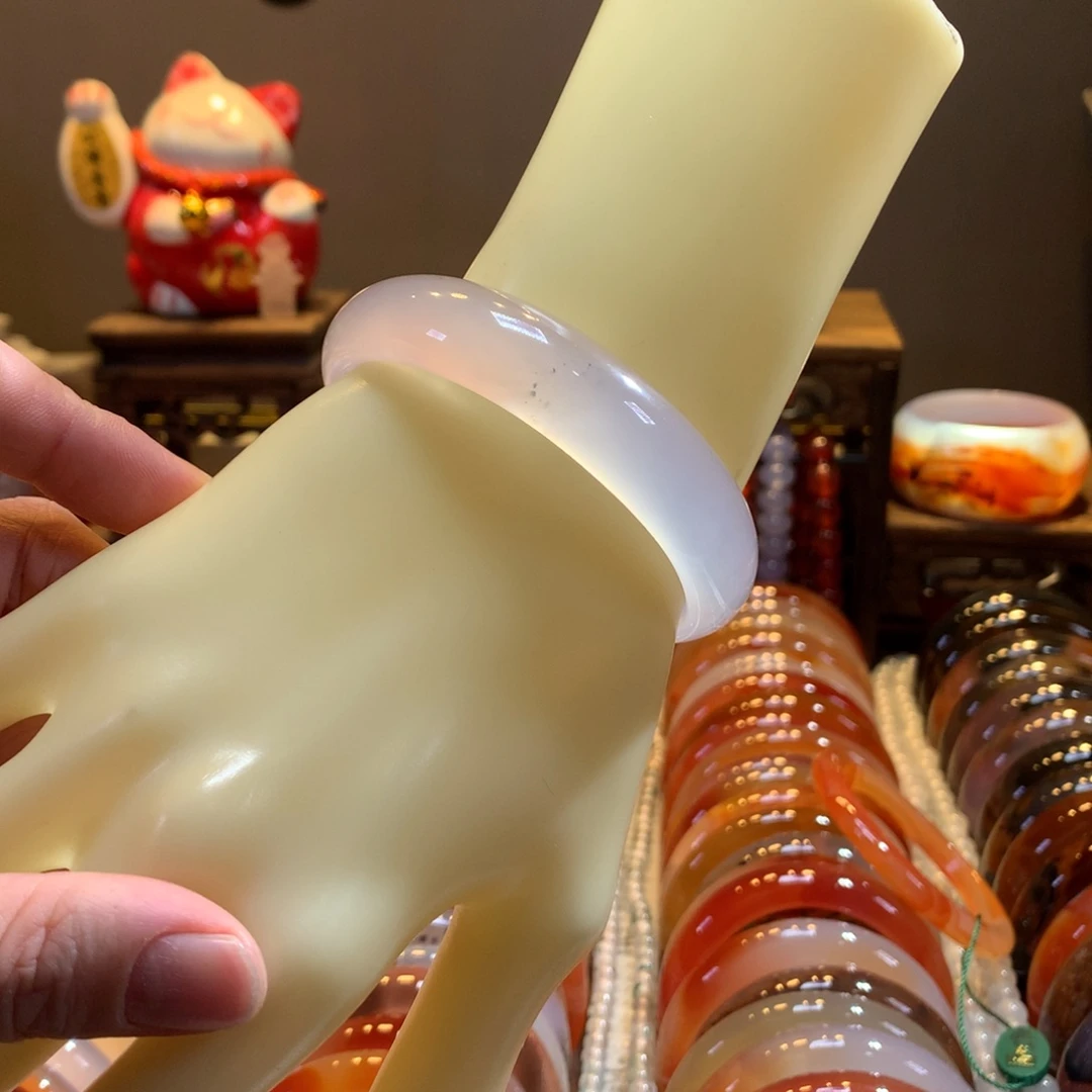 玛瑙/玉髓未镶嵌手镯26号紫底绿沙