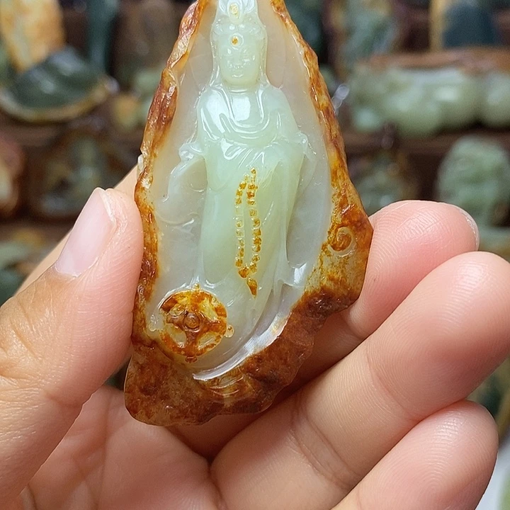紫***夜岫岩河磨玉（透闪石质玉）未镶嵌颈饰