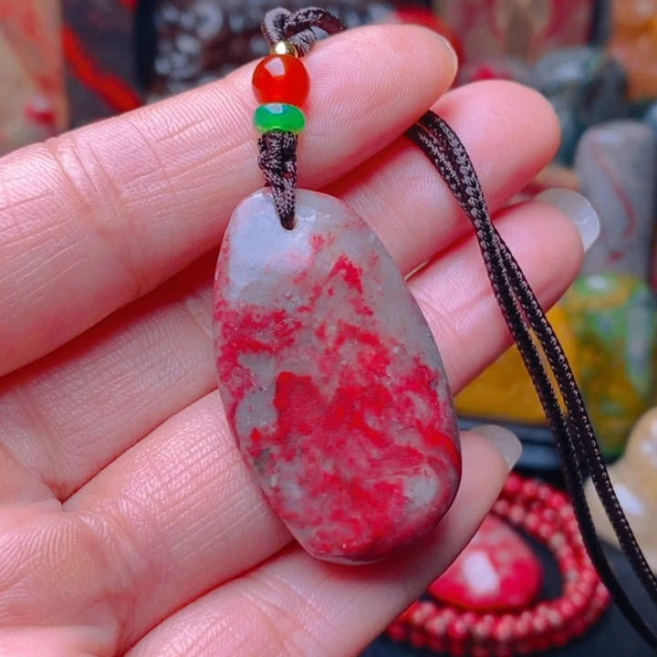 昌化鸡血石昌化鸡血石挂件