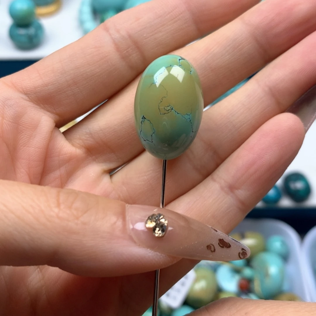 【闪购商品】未镶嵌绿松石珠宝奇石炸****?