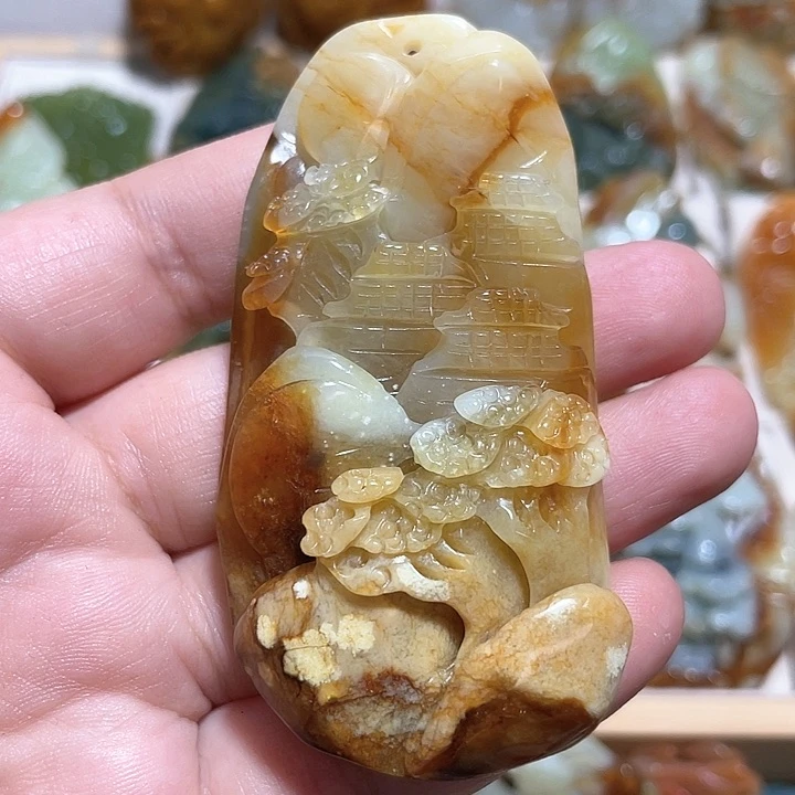 岫玉吊坠(赠链)未镶嵌