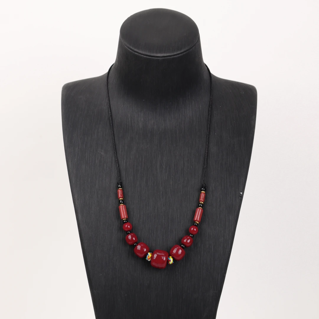 合金项链 合金项链 LZ2435怀业珠老型珠红色榴榴塔链绳编琉璃项链