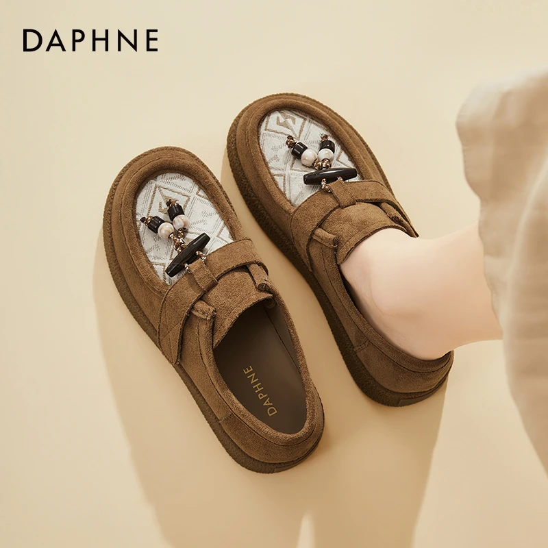 达芙妮网红爆款厚底勃肯鞋女2025秋季复古休闲袋鼠鞋串珠乐福单鞋