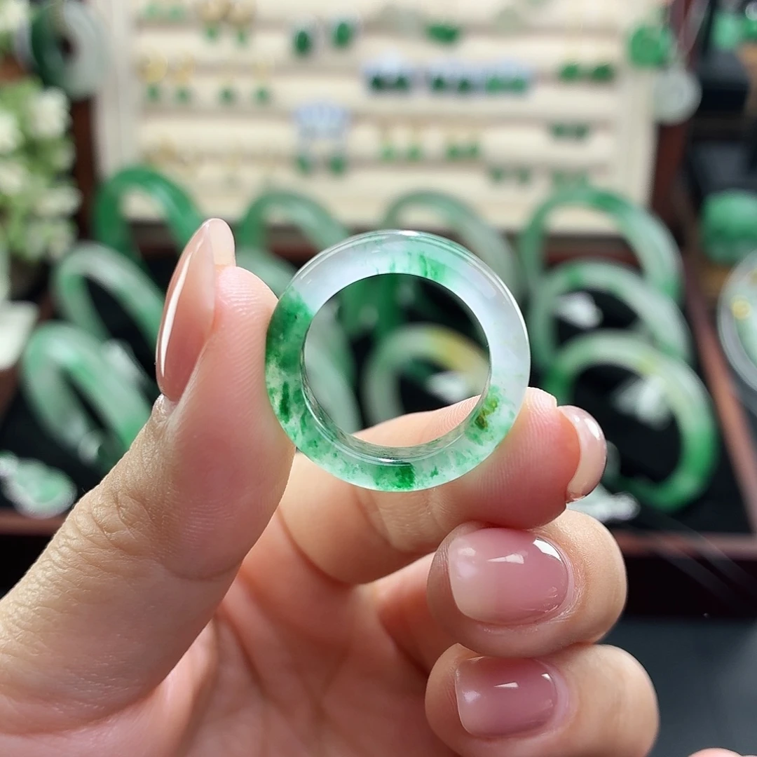 石英质玉未镶嵌戒指15号