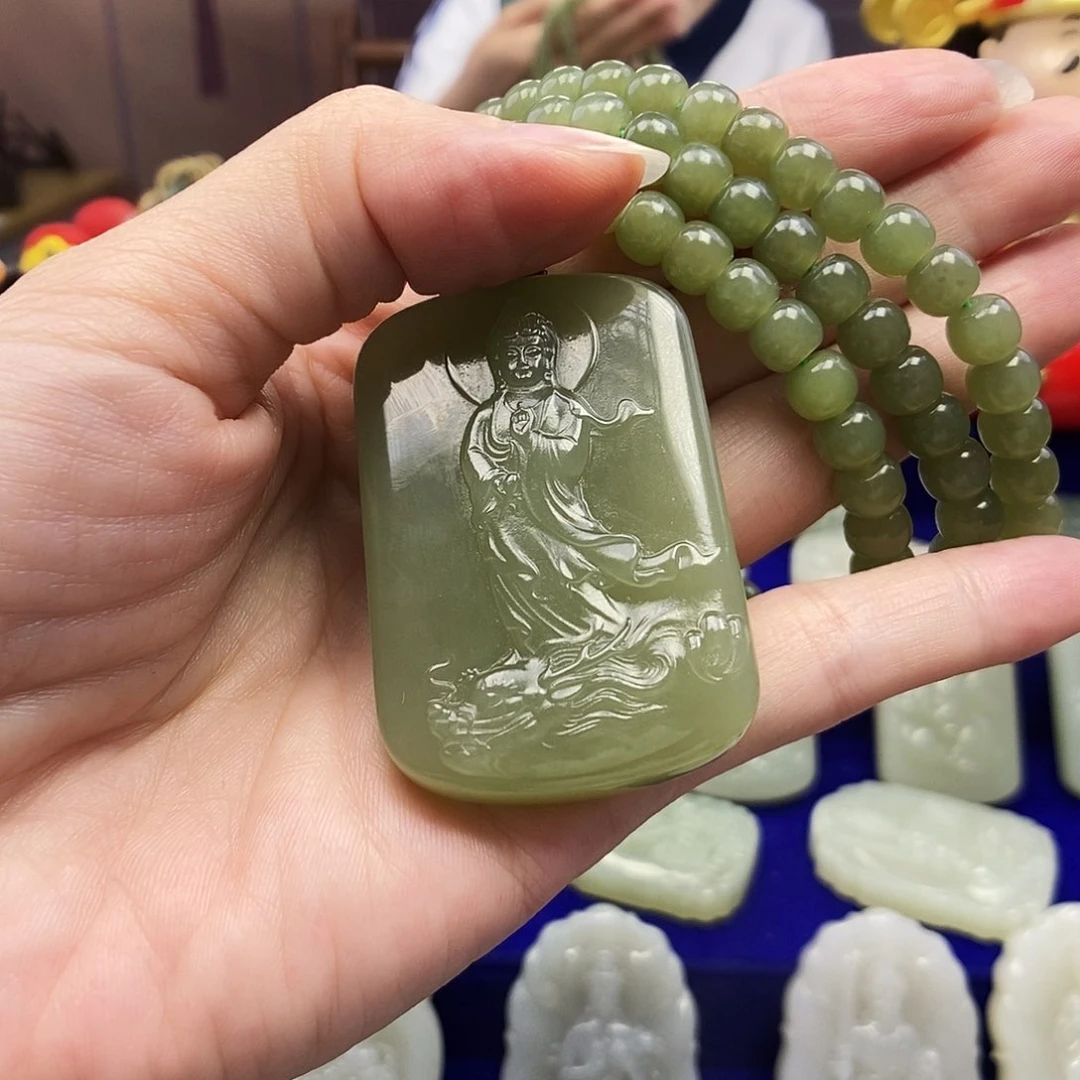 和田玉未镶嵌颈饰秦****司