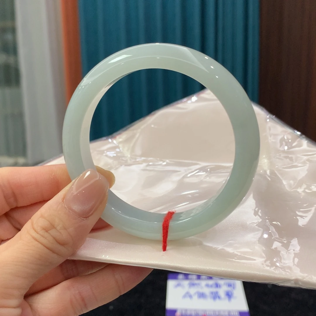 未镶嵌手镯翡翠完美者慎拍 圈口 57.4