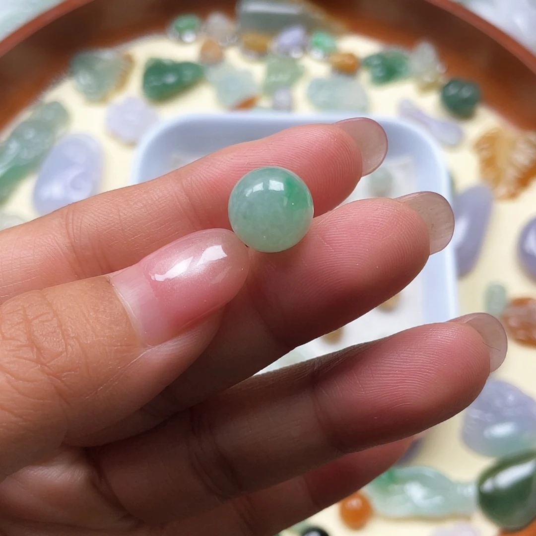 颈饰未镶嵌翡翠66788999999