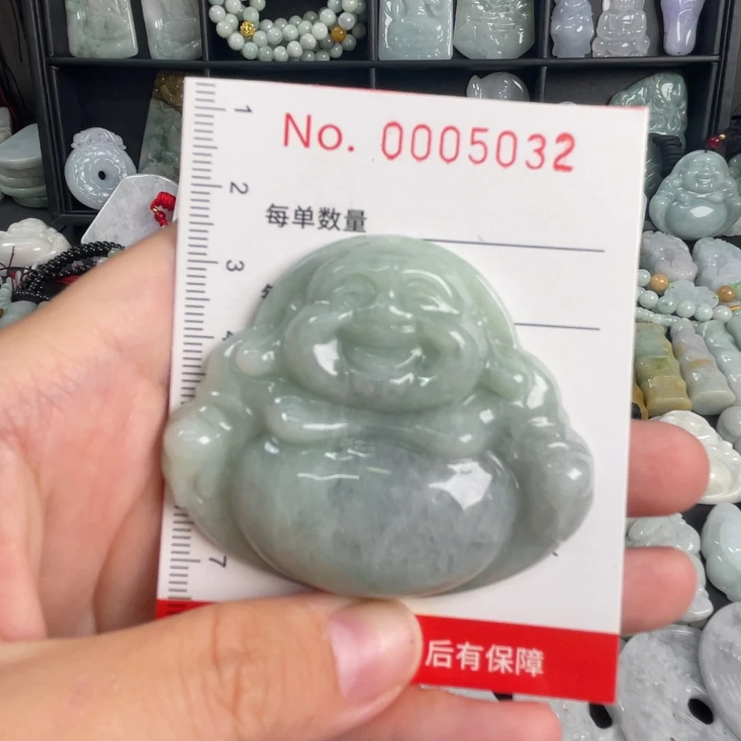 吊坠(不含链)未镶嵌翡翠微瑕