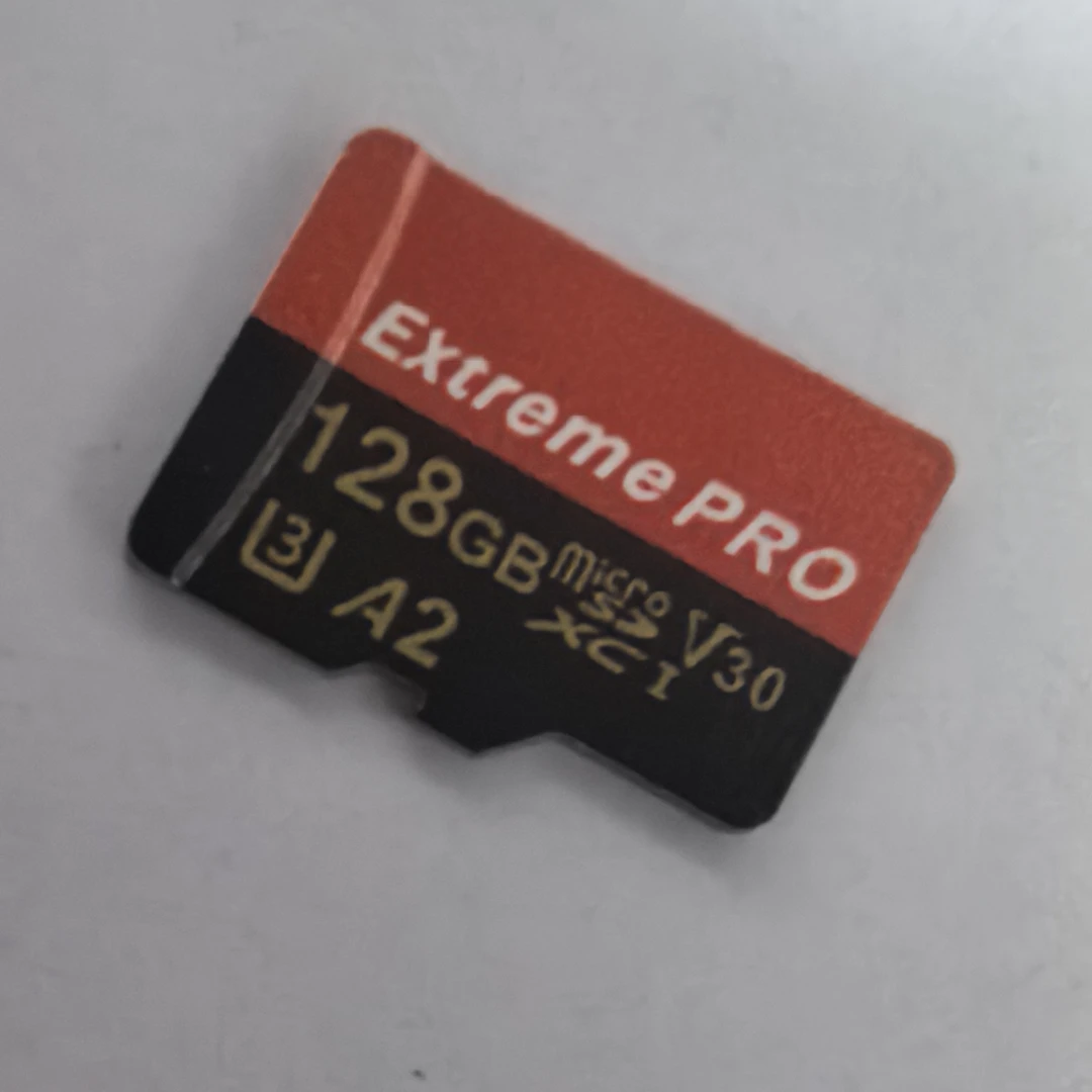 闪某迪128G存储卡
