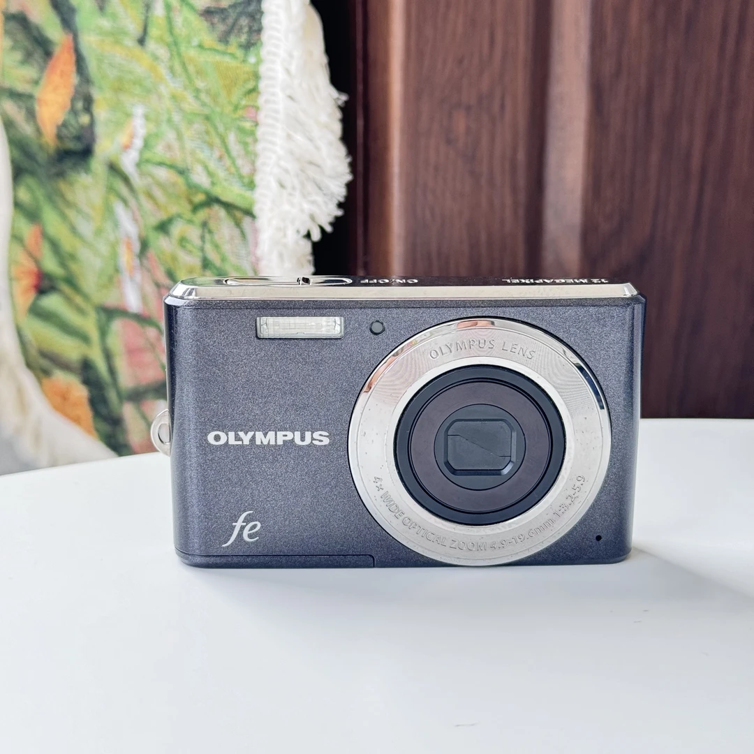 95新 Olympus/奥林巴斯 fe4050黑色 1200万像素4倍光学变焦CCD