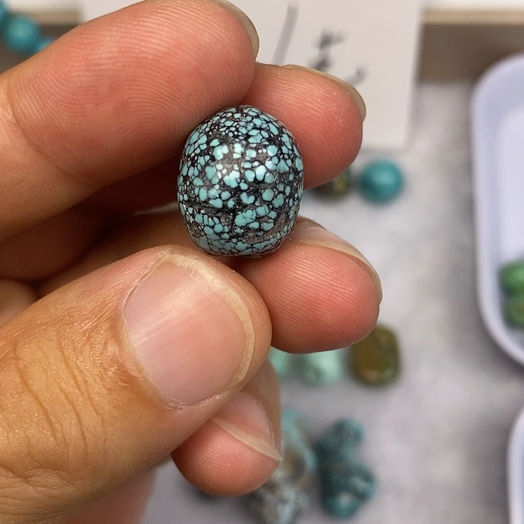 未镶嵌蓝网花糖豆