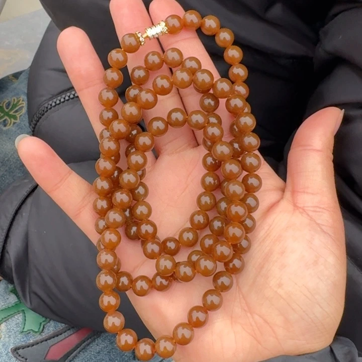 清****和田玉未镶嵌颈饰