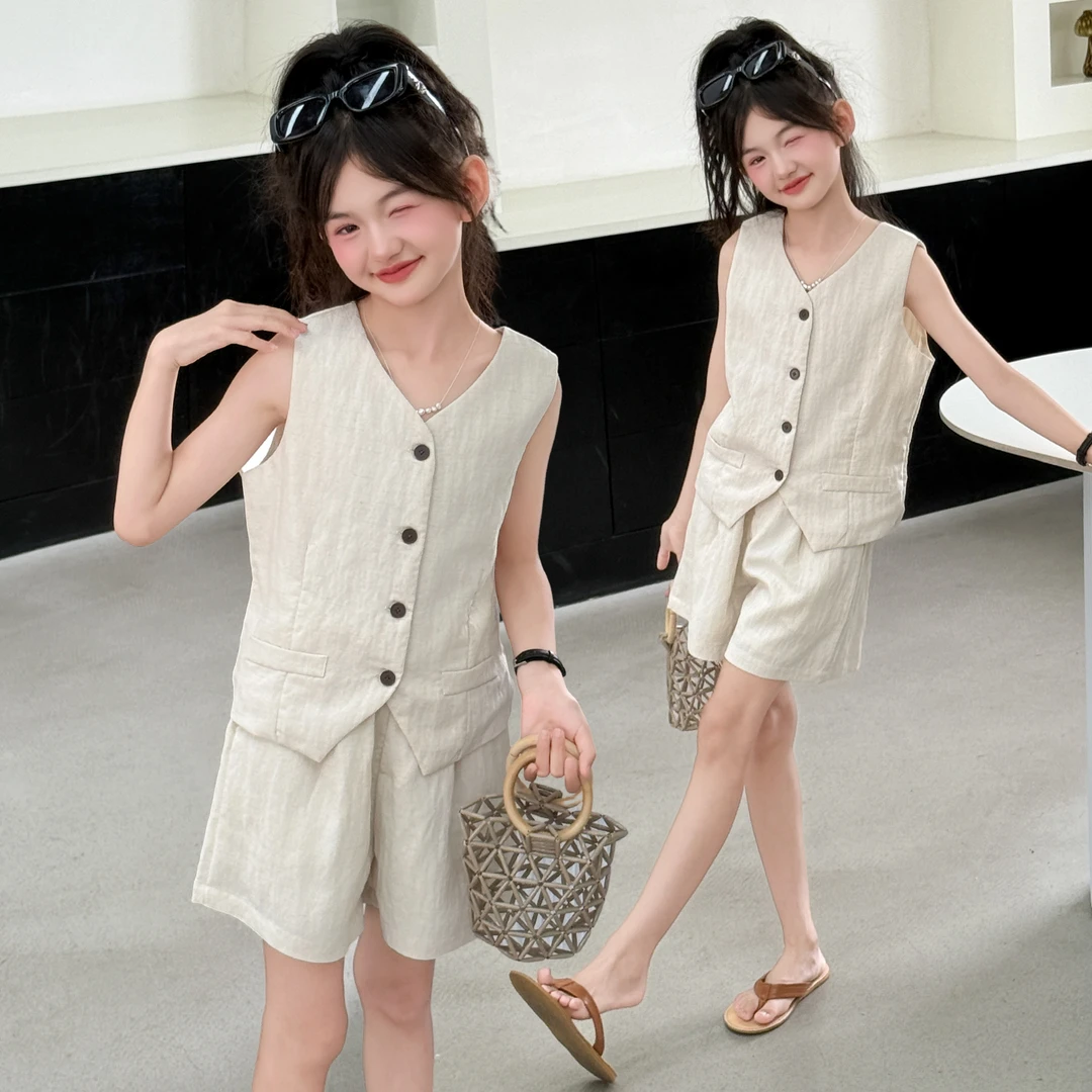 儿童夏季休闲套装2025新款中大童洋气老钱风马甲小香风短裤两件套