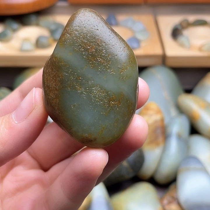 颈饰未镶嵌和田玉2