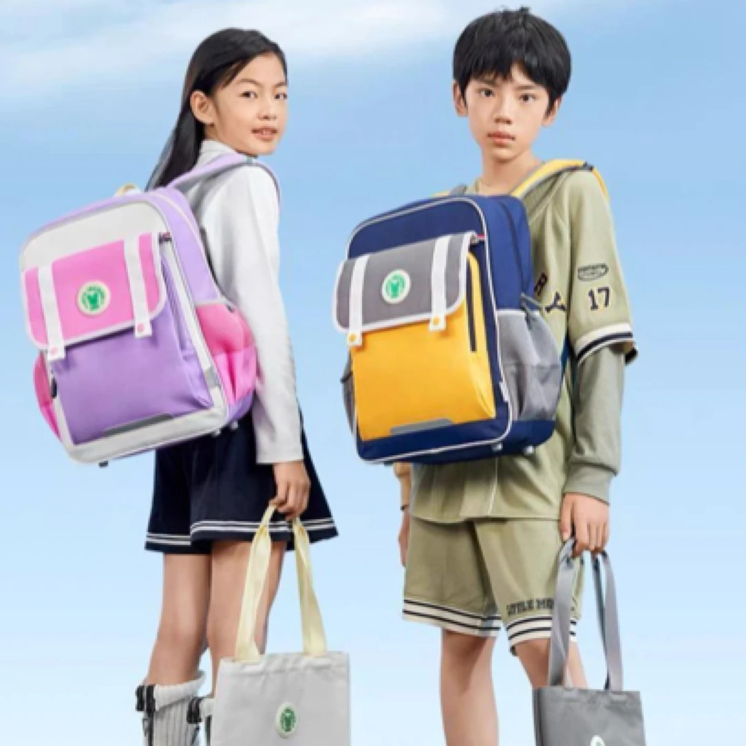 新款贵族护脊减负骑士小学生初中生学习双肩背包