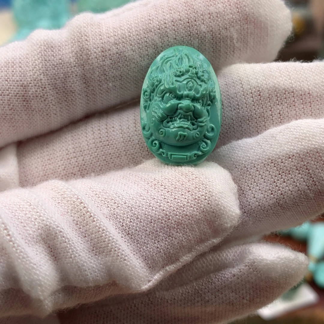 绿松石未镶嵌珠宝奇石高瓷绿大黑天14.3*22.4mm