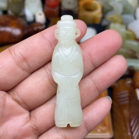 蛇纹石玉未镶嵌颈饰29
