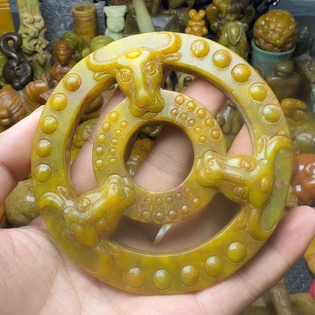 白玉菩提吊坠。。。
