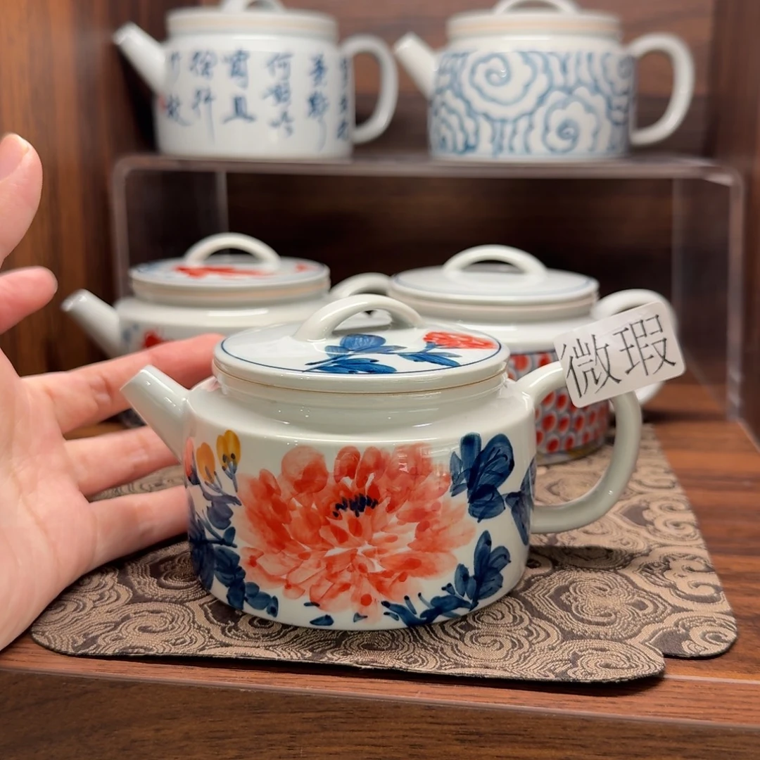 釉下手绘茶具微瑕