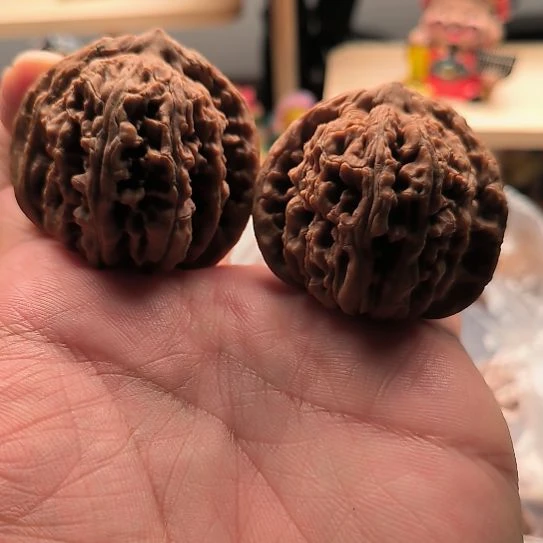 叁****文玩核桃四座楼福利